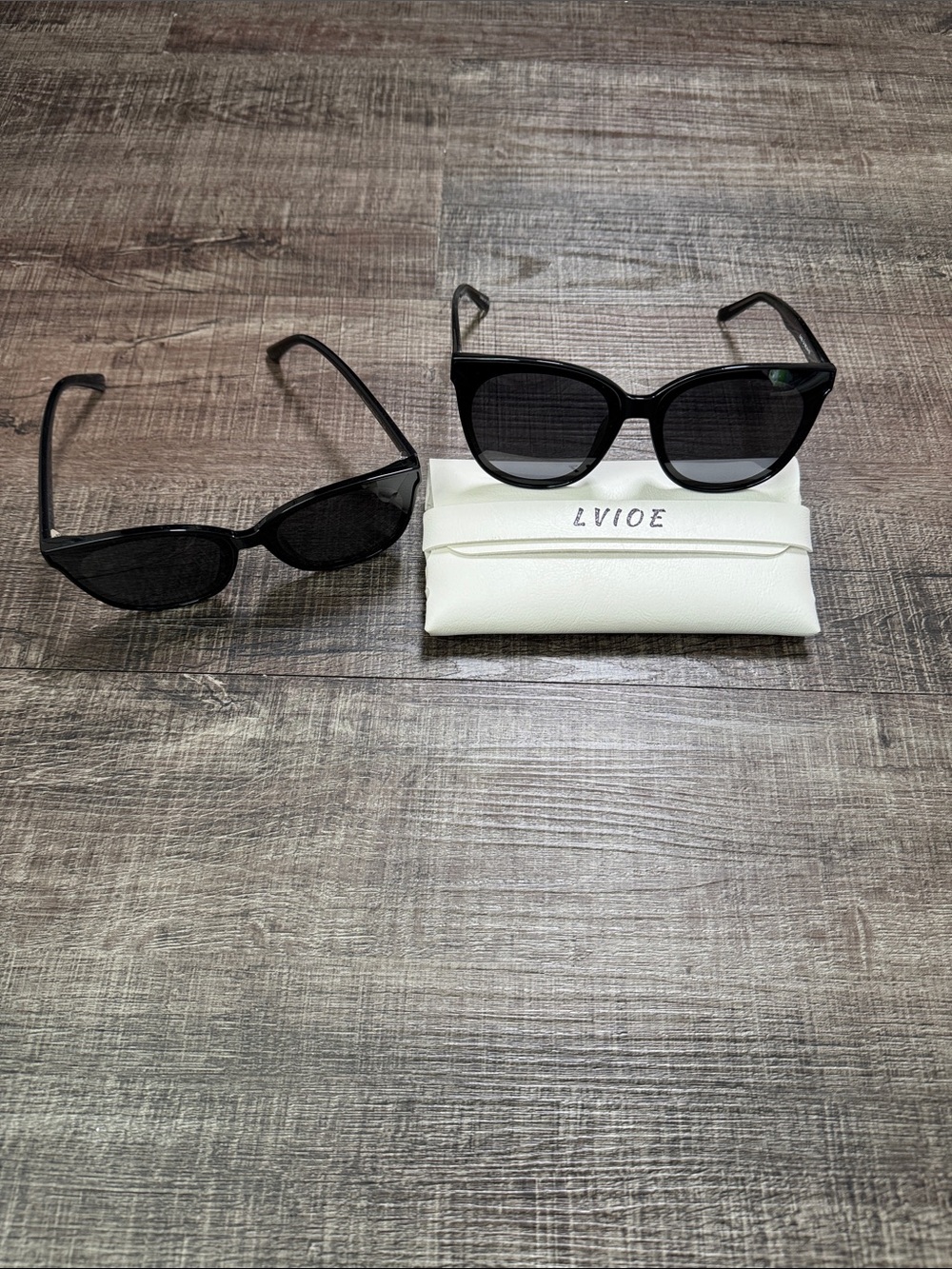 Black Cat-Eye Sunglasses for Women